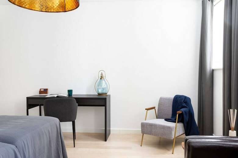 Modern Terrace Apartment Rentexperience
