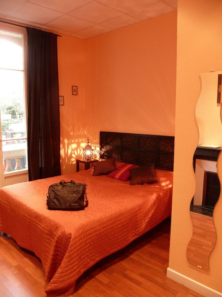 Hotel Victor Hugo