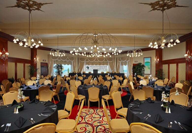 Hotel Plaza Resort & Spa