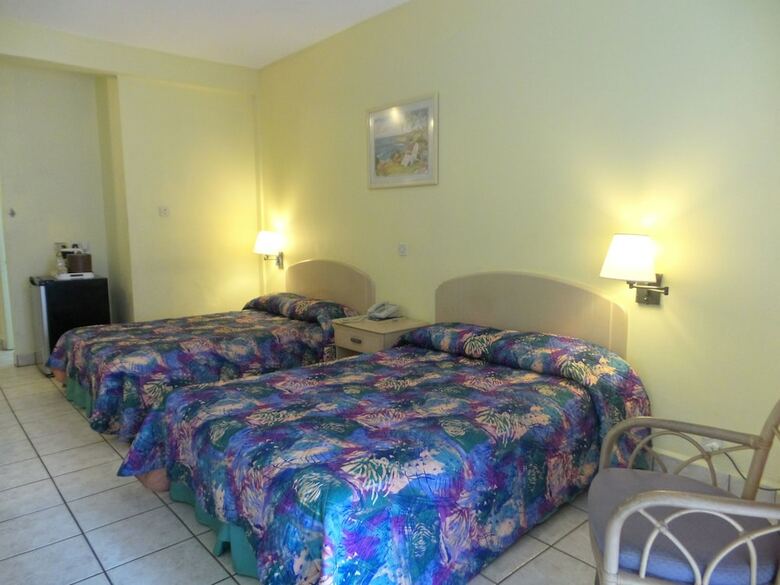 Hotel Allamanda Beach Resort