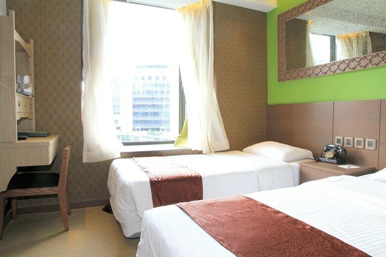 Largos Hotel