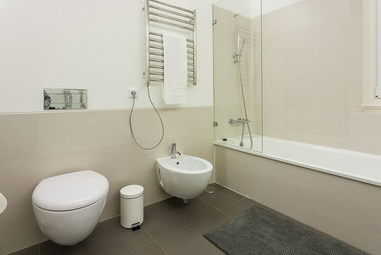 Modern Principe Real Apartment Rentexperience