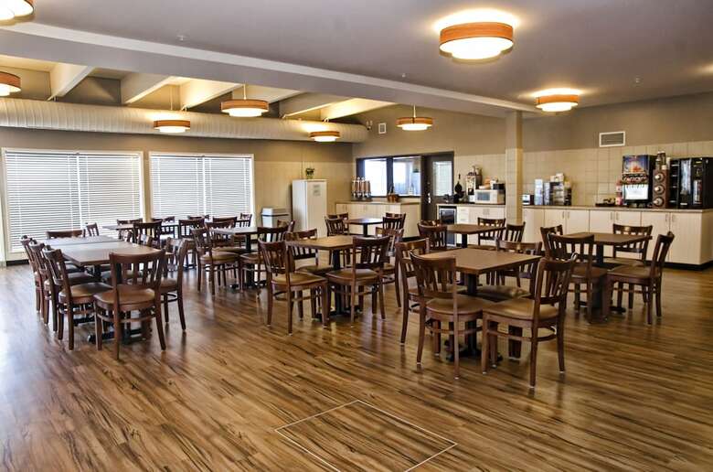Hotel Lakeview Inns & Suites - Brandon