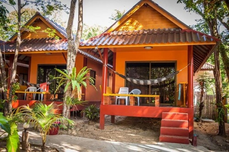 Hotel Lanta Pearl Beach Resort