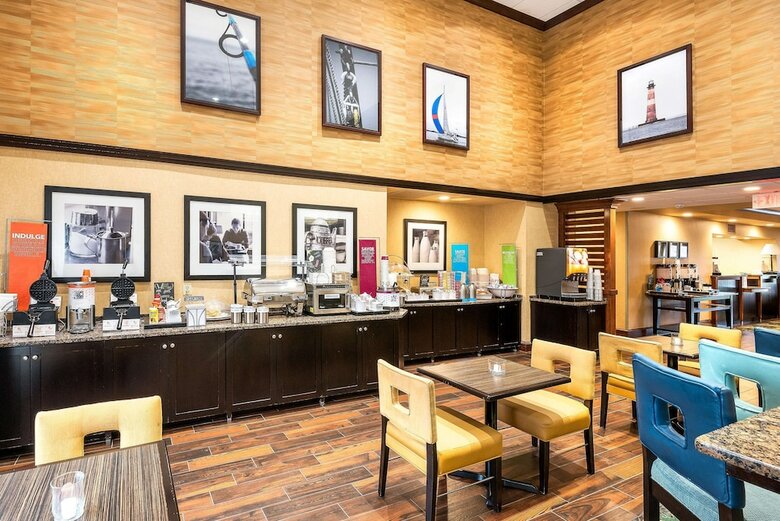 Hotel Hampton Inn & Suites Florence Center