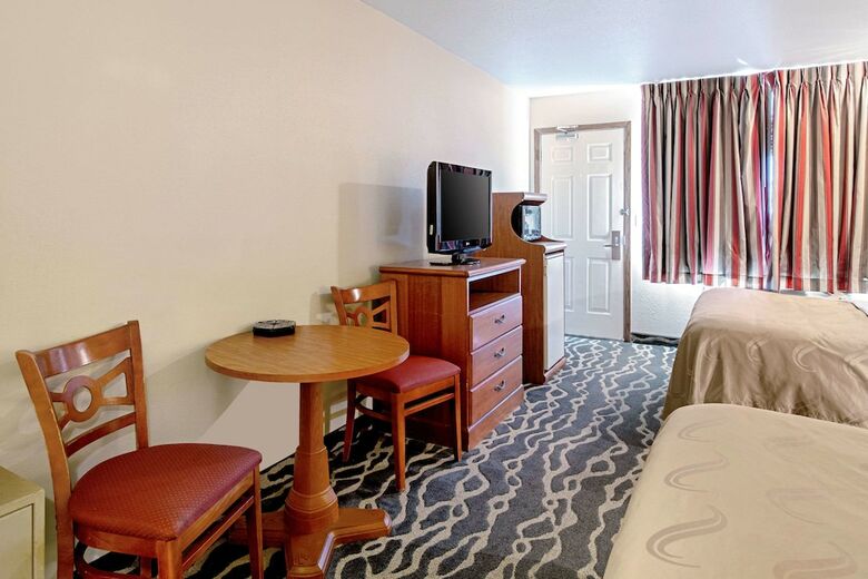 Hotel Quality Inn
