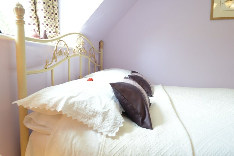 Drinkstone Park Bed & Breakfast And Gardens