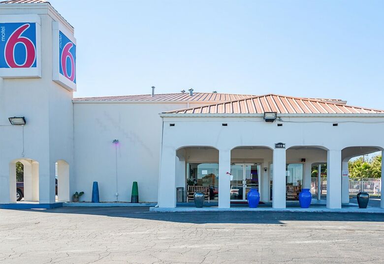 Motel 6 Round Rock