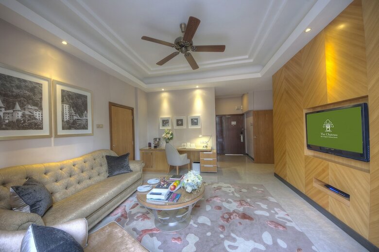 Hotel The Chateau Spa & Organic Wellness Resort