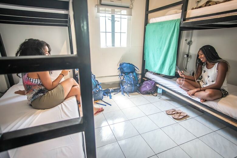 Hostal Mad Monkey Cebu City - Adults Only