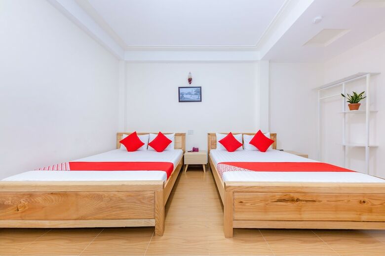 Hotel Oyo 493 Huong Moc 1