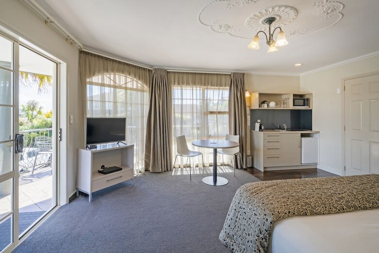 Motel Silver Fern Accommodation & Spa