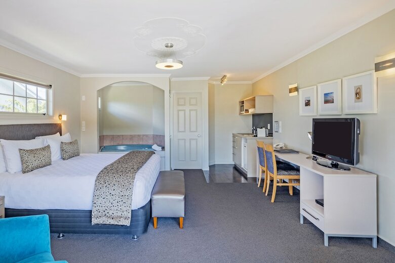 Motel Silver Fern Accommodation & Spa