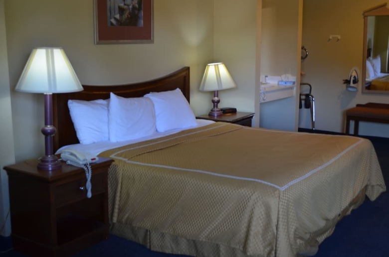 Hotel Americas Best Value Inn & Suites Abilene Mall