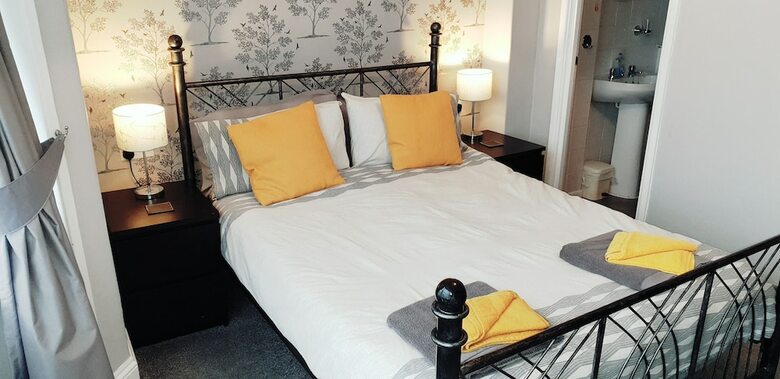 Hotel Roslyn Guest House
