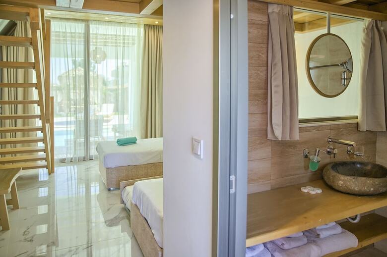 Aparthotel Alia Luxury Suites