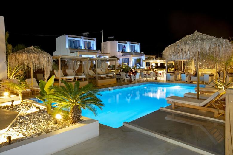 Aparthotel Alia Luxury Suites