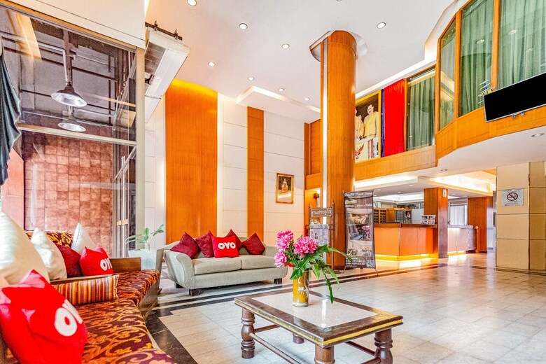 Oyo 441 Grand Thara Hotel
