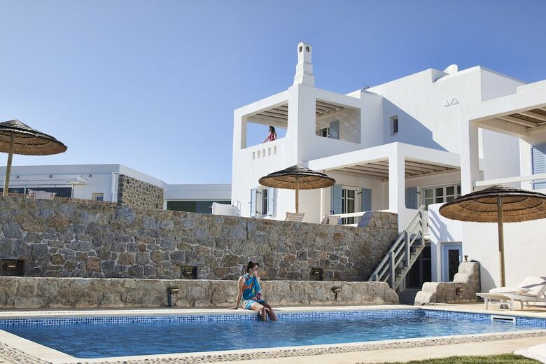 Hotel Naxian Collection