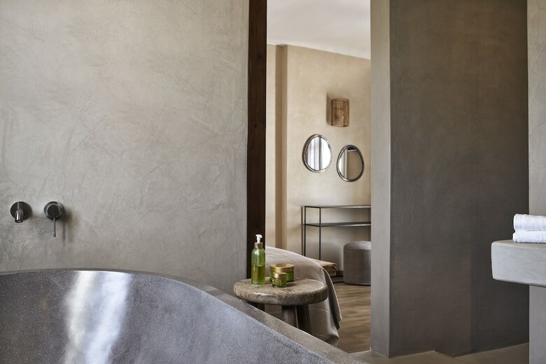 Hotel Naxian Collection