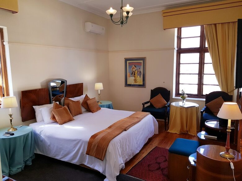 Montagu Country Hotel