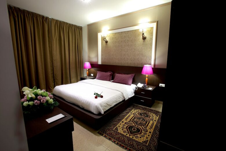 Hotel Lavender Home