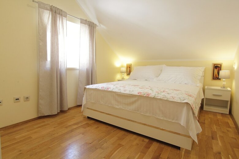 Apartments Kovac Old Town