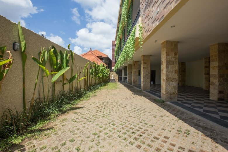 Hotel Oyo 1949 Vrindavan Residence