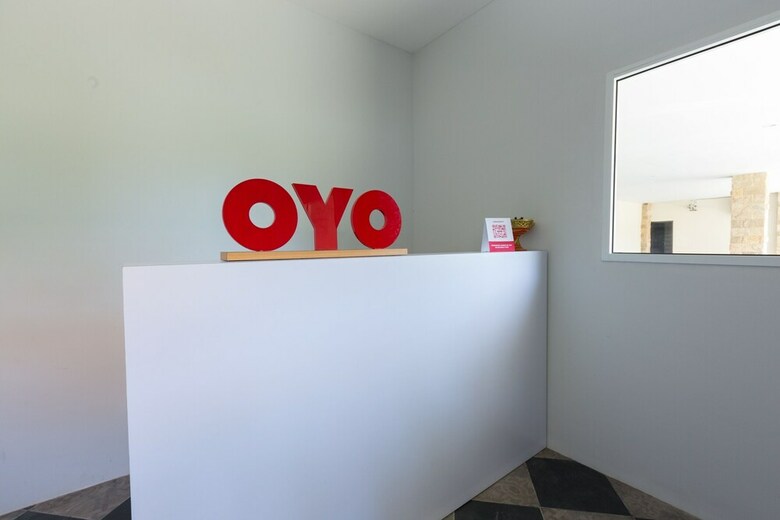 Hotel Oyo 1949 Vrindavan Residence
