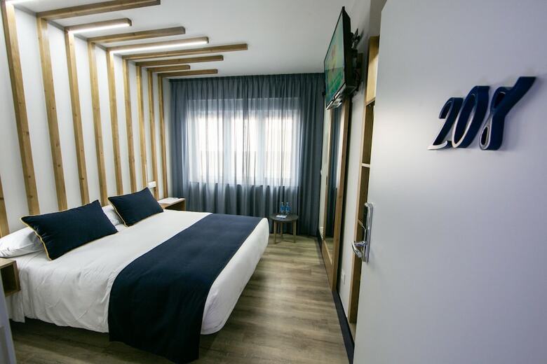 Hotel Playa De Camari�as