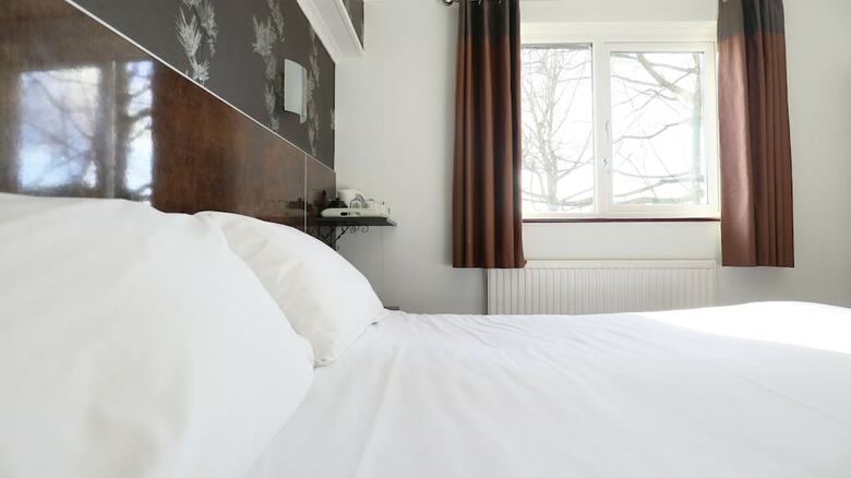 The Victoria Hotel Manchester By Compass Hospitality