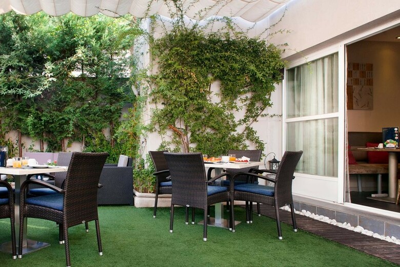 Hotel Globales Acis Y Galatea
