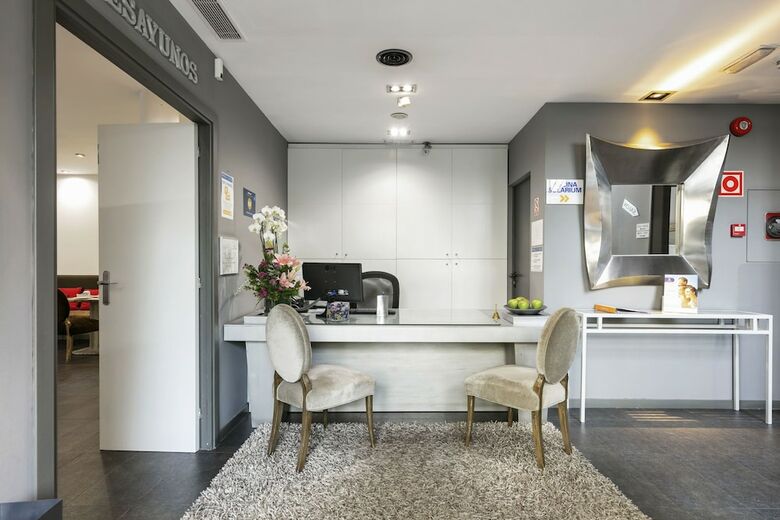 Hotel Globales Acis Y Galatea