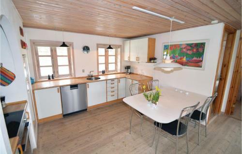 Holiday Home Strandvejen Brovst Denm