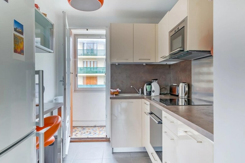 Giono Apartment - Easy Access And Terrace In Aix-en-provence