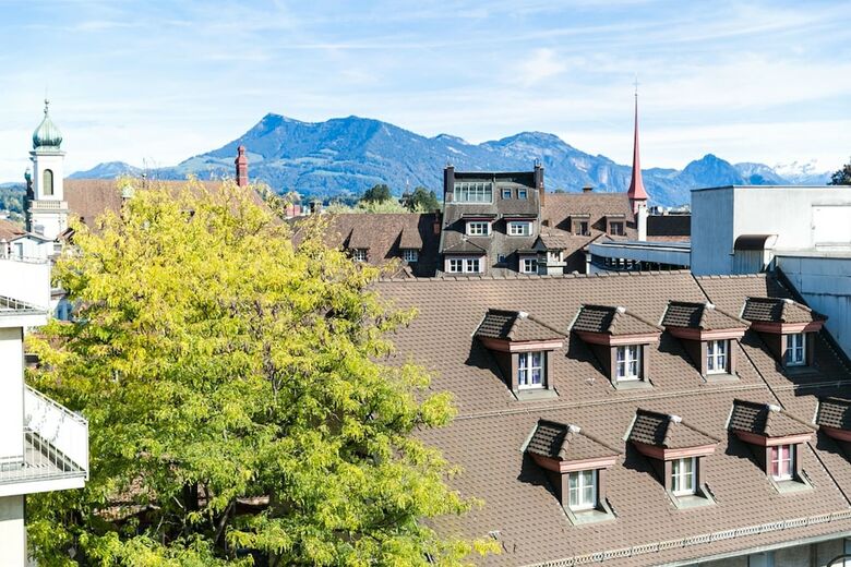 Apartamentos Airhosted - Lucerne City Centre