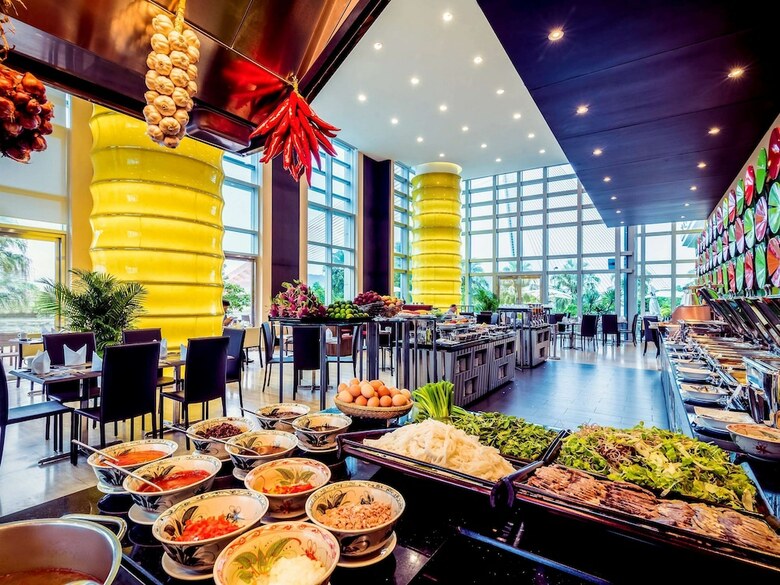 Hotel Grand Mercure Danang