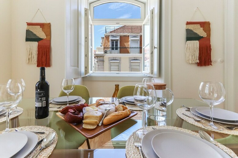 Apartamentos Downtown Santa Justa By Homing