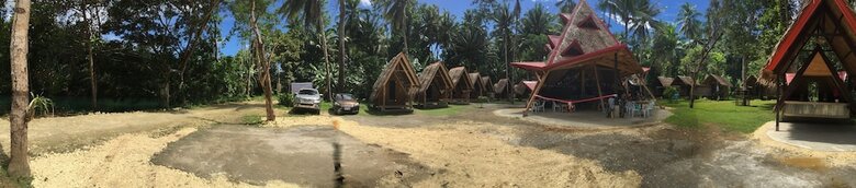 Hotel Nipa Hut Village