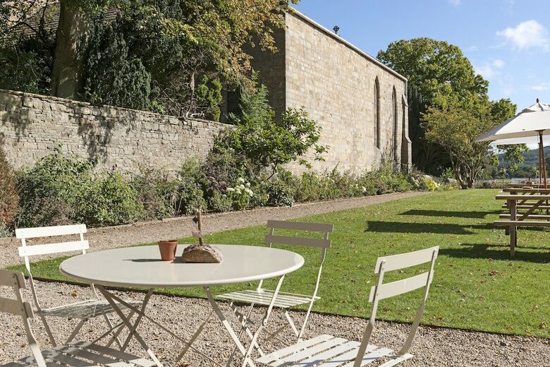 Hotel Lord Crewe Arms