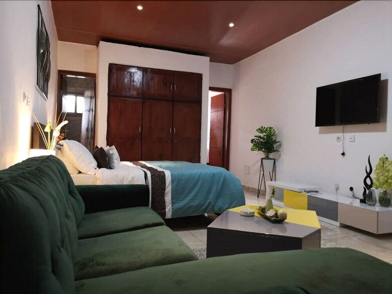 Apartamentos Angr� Akwaba Abidjan