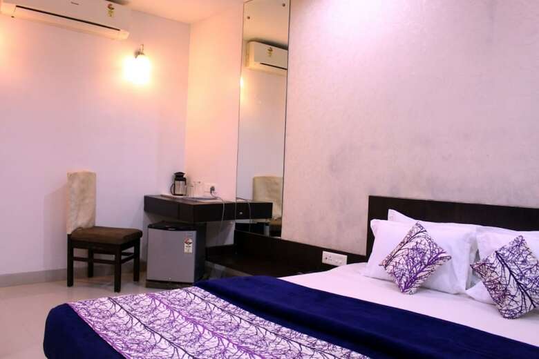 Hotel Aarya Inn