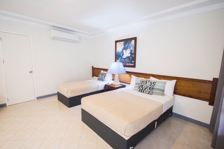 Hotel Almont Inland Resort