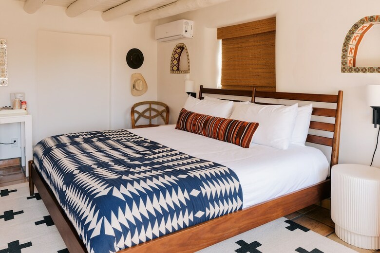 Pueblo Bonito Bed And Breakfast Inn