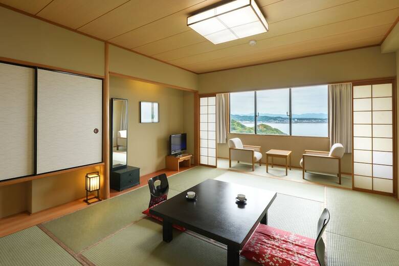 Hotel & Resorts Wakayama-minabe