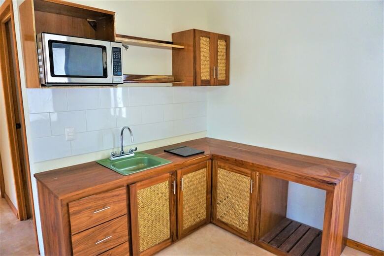Hotel La Puerta Azul Beachfront - Adults Only