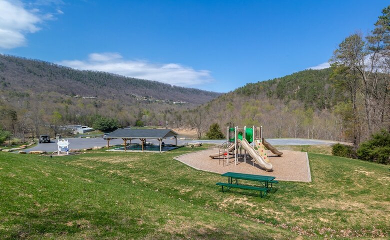 Massanutten's Woodstone Meadows By Tripforth