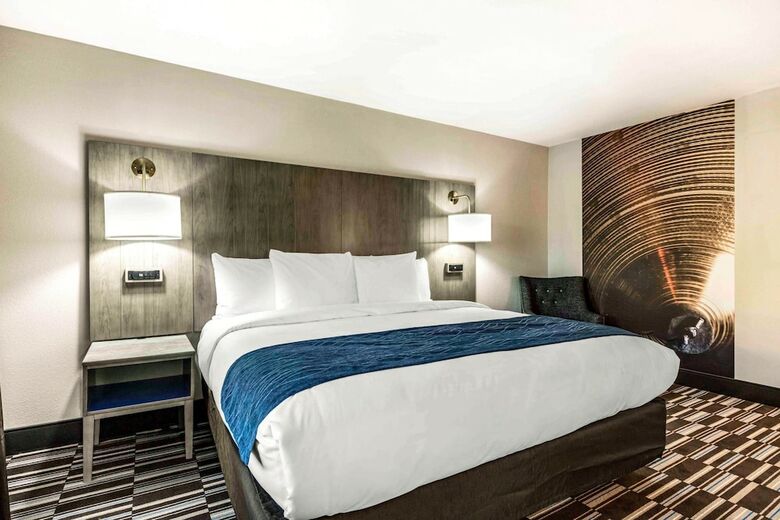 Hotel Comfort Inn Airport