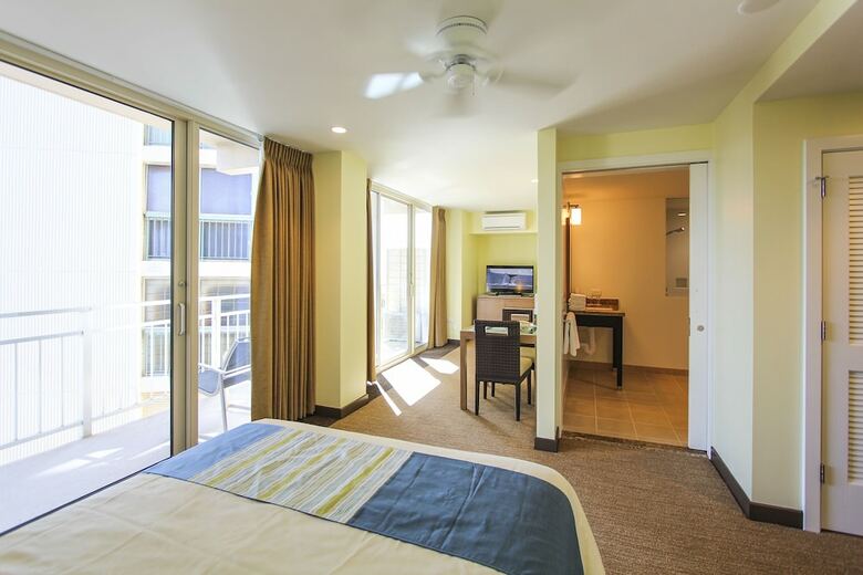 New Otani Kaimana Beach Hotel