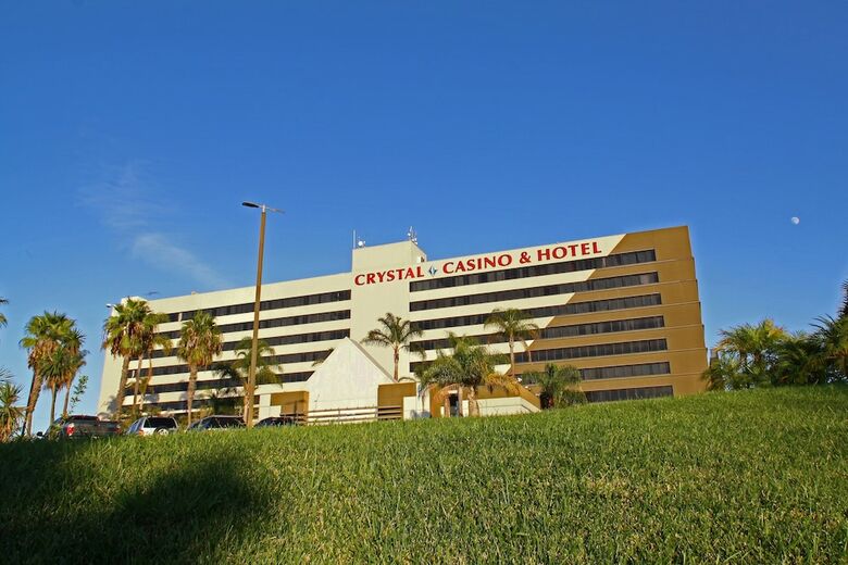 La Crystal Hotel
